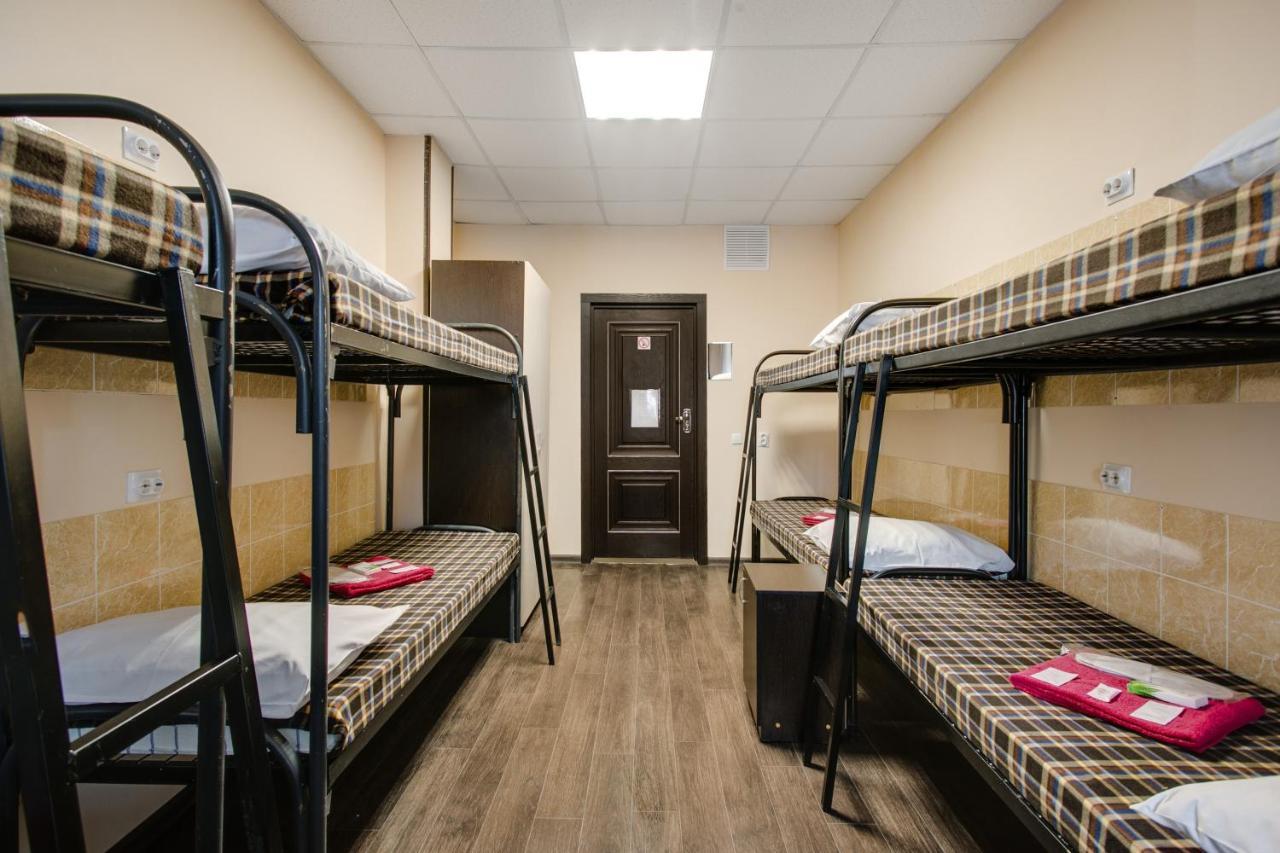 Hostel Berloga Kommunarka  Kültér fotó