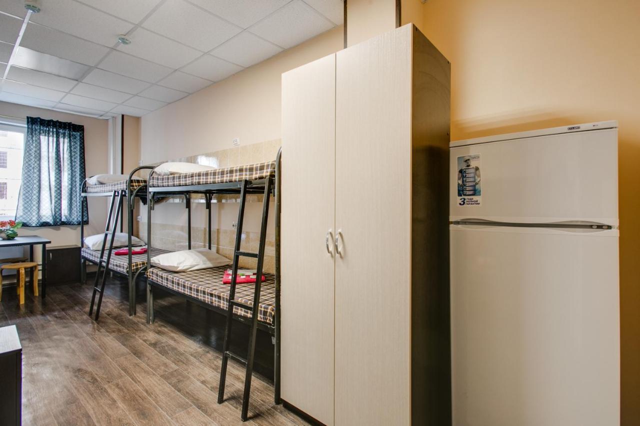 Hostel Berloga Kommunarka  Kültér fotó